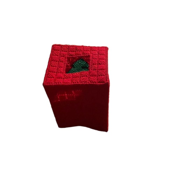 Plastic Canvas Christmas Tree Tissue Box Cover Handmade Red And Green - Picture 4 of 4